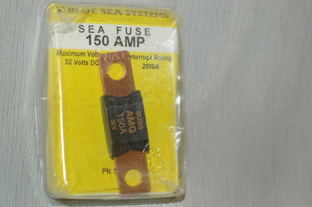 Blue Sea 5103 150A Fuse For Use With 5001 Fuse Block Max Voltage 32V 1