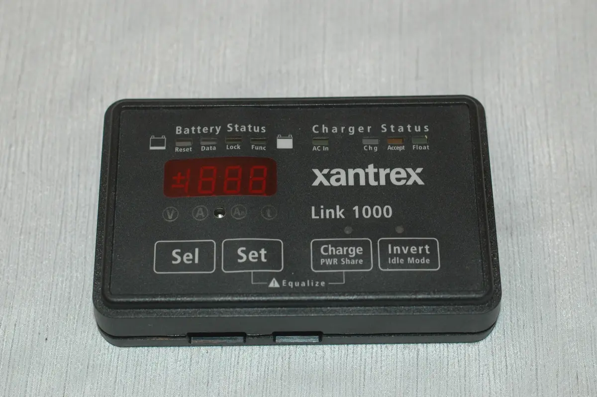 Xantrex Link 1000 Battery Monitor (Main Display Module Only) 1