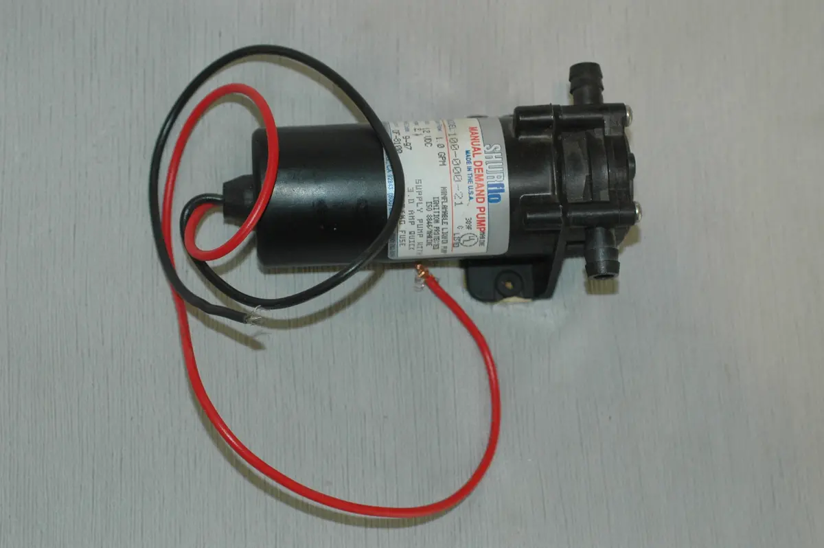 Shurflo 100-000-21 Manual Demand Fresh Water Pump 12 Volt 1