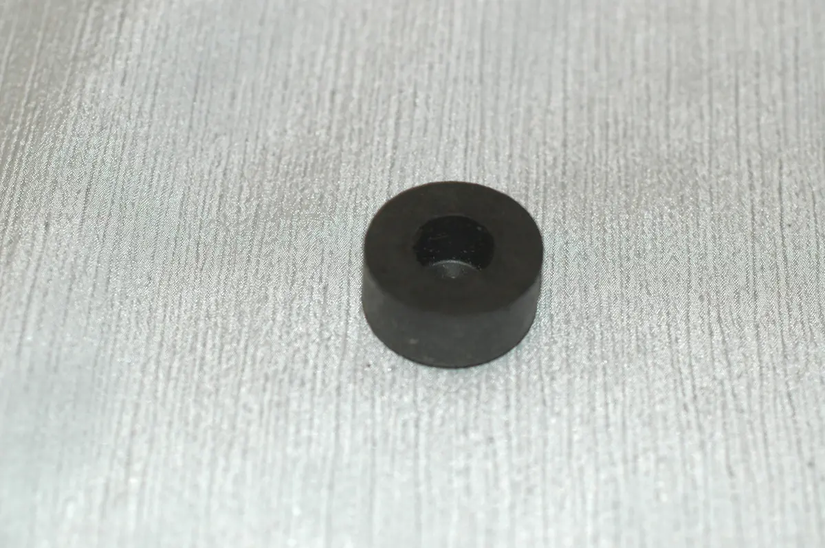 Honda 17611-331-000 Fuel Tank Rubber Protector 1