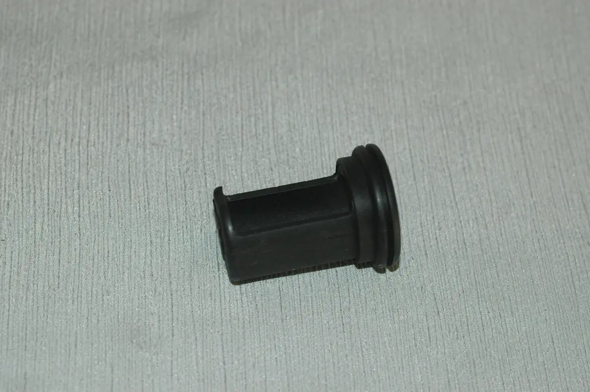 Honda 17210-147-970 Seal Joint 1
