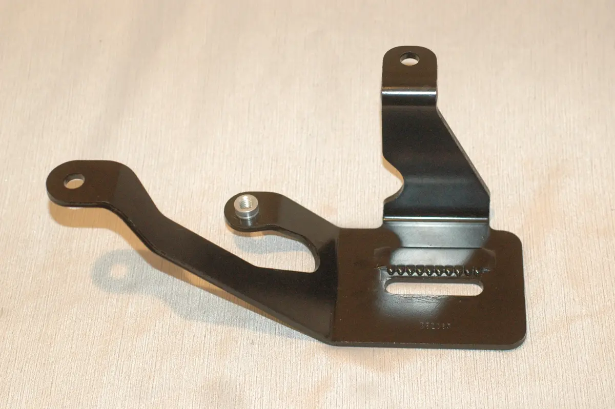 Mercury Marine Quicksilver 862083T Bracket 1