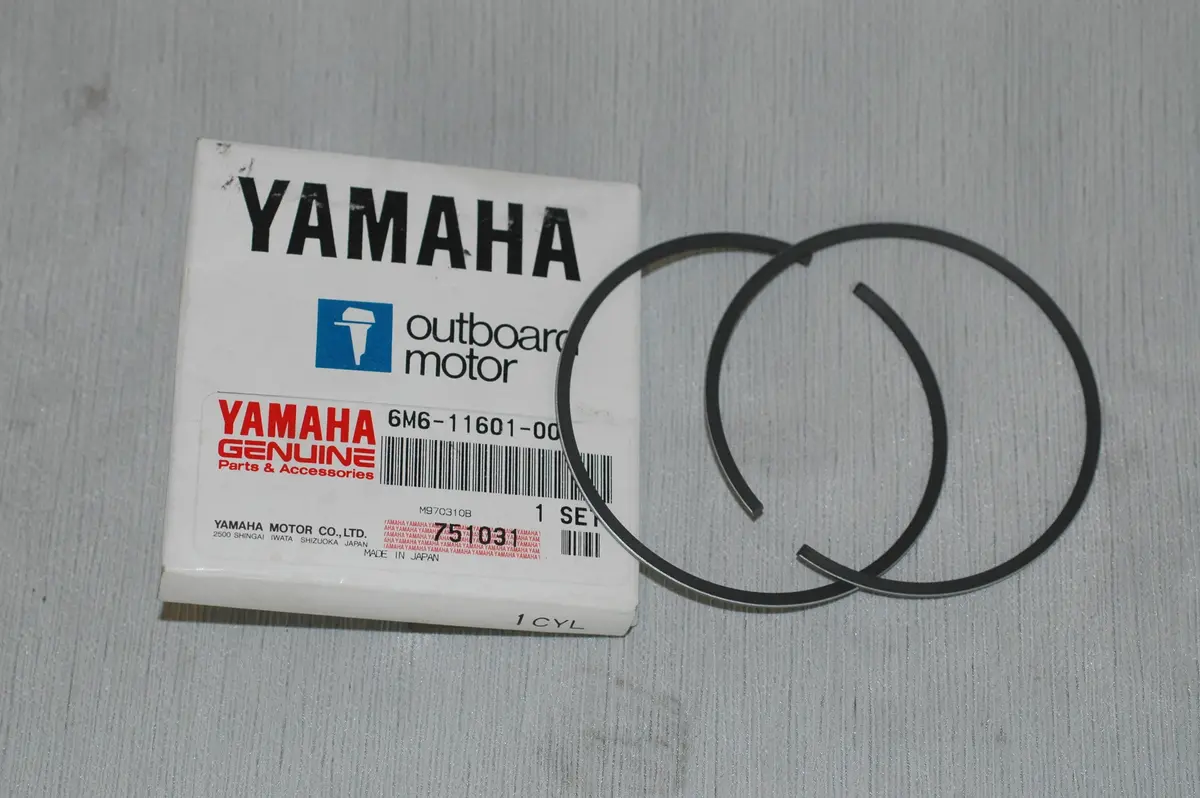 Yamaha 6M6-11601-00 Piston Ring Set 1