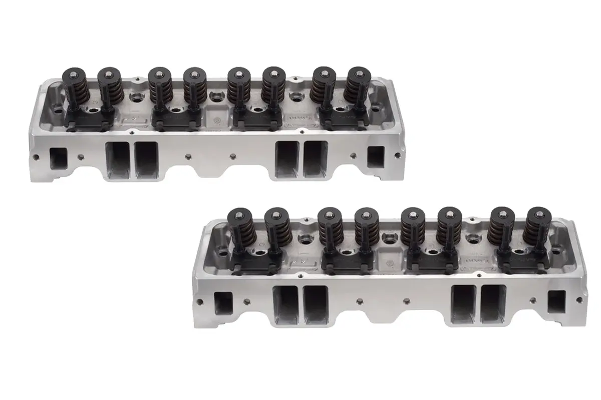 Edelbrock 5089 Chevy Sbc E-Street Cylinder Heads - 2.02/1.60 S/P 1