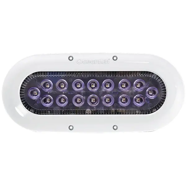 X16 Xtreme Colours Underwater Light 1