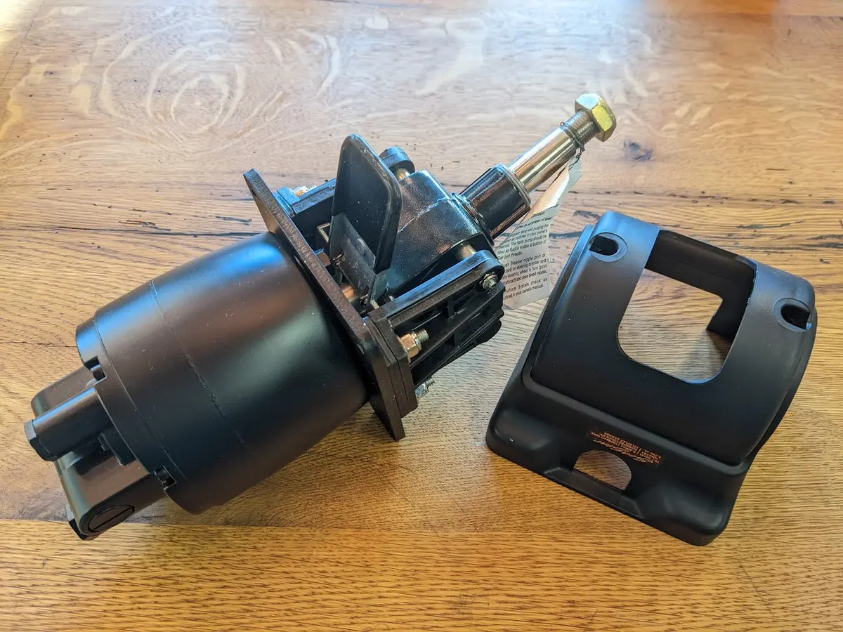 Teleflex Seastar Hh5741 1.37 Hydraulic Tilting Helm Pump - Brand New 1