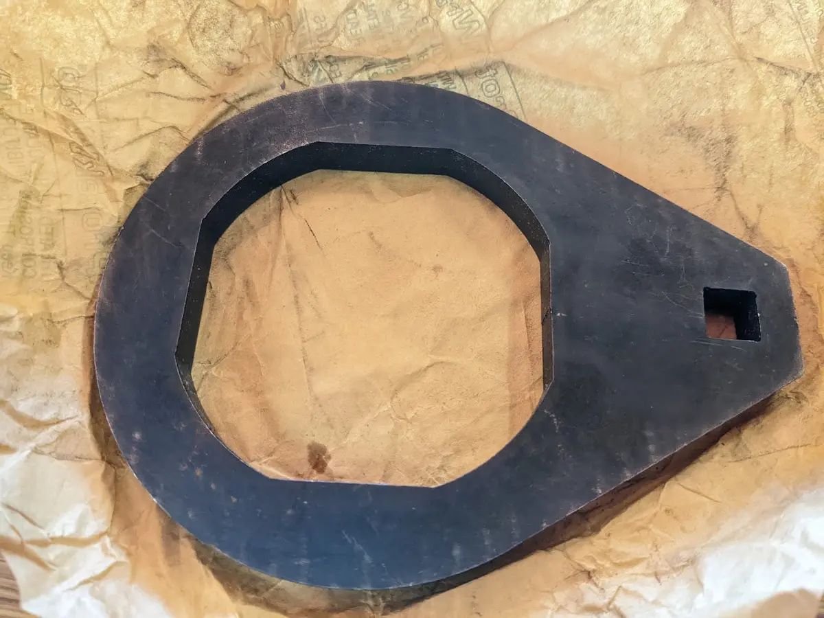 Mercury Quicksilver 91-805374 Bearing Carrier Tool - New Old Stock 1
