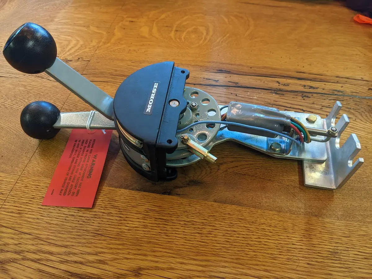 Morse Controls 300138 Dual Lever Marine Control Box Shifter 1