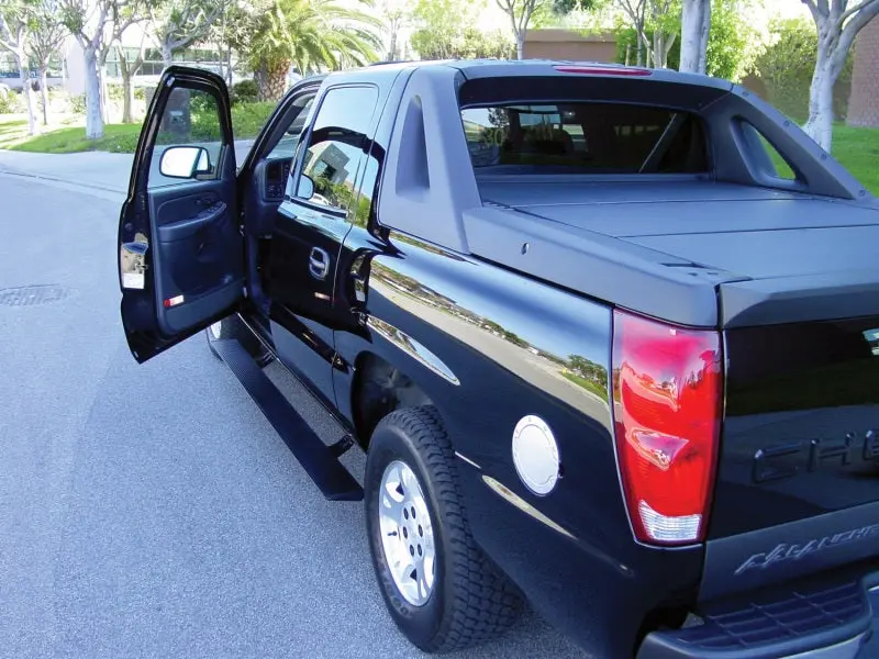 Amp Research 2007-2014 Chevy/Gmc/Cadillac Suv Powerstep - Black 1